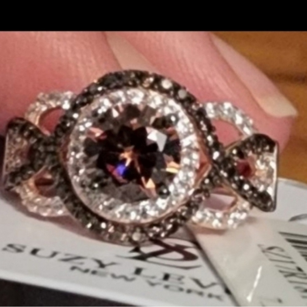 👉✨️Suzy Levian Rosed Sterling Brown Cubic Zirconia Crossover Bridal Ring Sz 7 - Picture 7 of 7